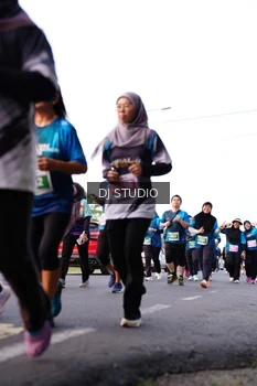 Runner Photo 4863589