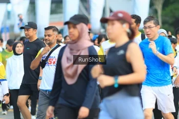 Runner Photo 4863593