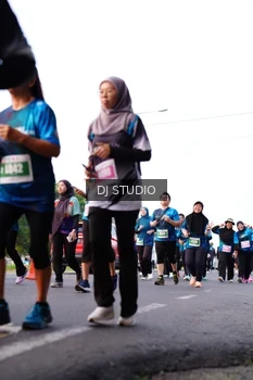 Runner Photo 4863606