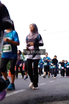 Runner Photo 4863607