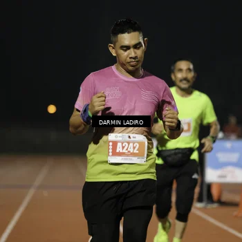 Runner Photo 4863612