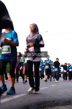 Runner Photo 4863614