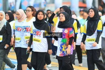 Runner Photo 4863618
