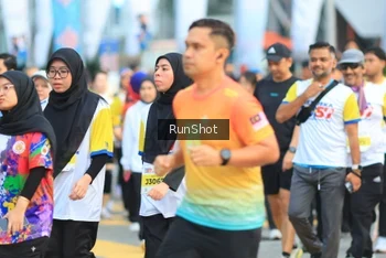 Runner Photo 4863631