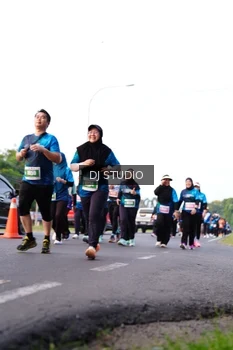 Runner Photo 4863648