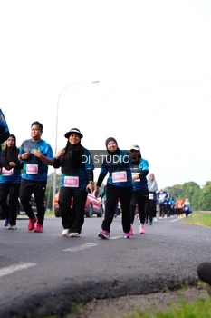 Runner Photo 4863666