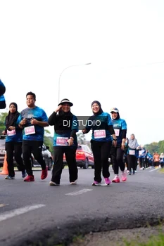 Runner Photo 4863678