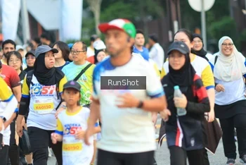 Runner Photo 4863691