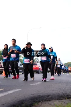 Runner Photo 4863692