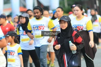 Runner Photo 4863714