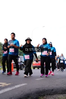 Runner Photo 4863717