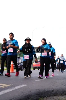 Runner Photo 4863730