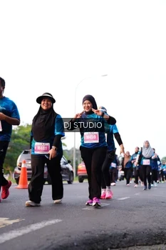 Runner Photo 4863733