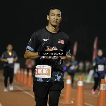 Runner Photo 4863749