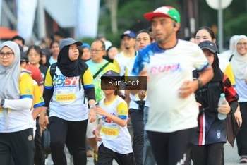Runner Photo 4863777