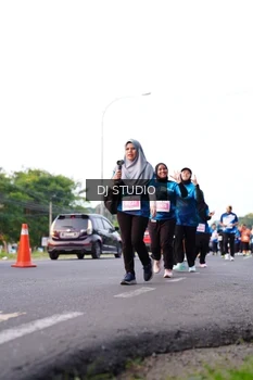 Runner Photo 4863803