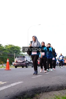 Runner Photo 4863812