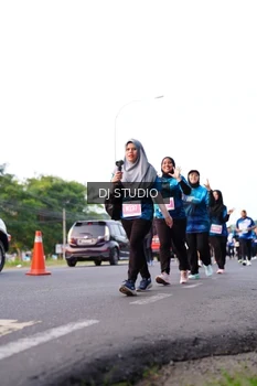 Runner Photo 4863816