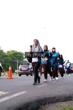 Runner Photo 4863829