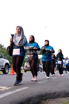Runner Photo 4863855
