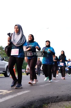Runner Photo 4863864