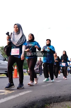 Runner Photo 4863868