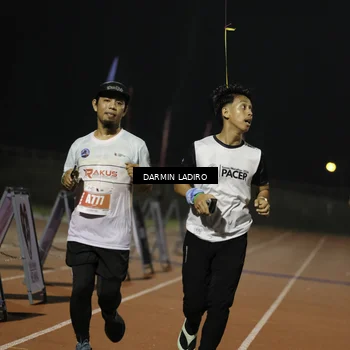 Runner Photo 4863876