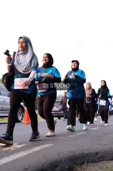Runner Photo 4863877