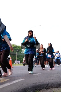 Runner Photo 4863887