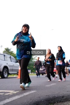 Runner Photo 4863923