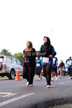 Runner Photo 4863950