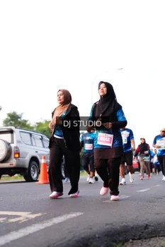 Runner Photo 4863953