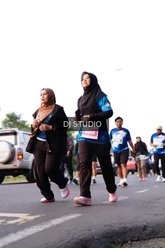 Runner Photo 4863970