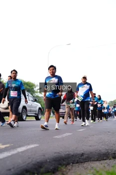 Runner Photo 4863981