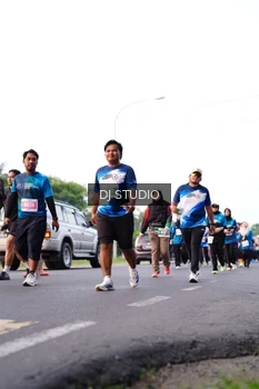 Runner Photo 4863995