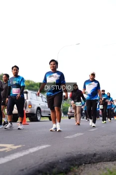 Runner Photo 4864007