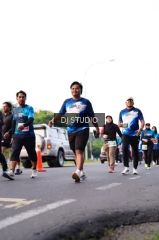 Runner Photo 4864020