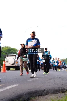 Runner Photo 4864029
