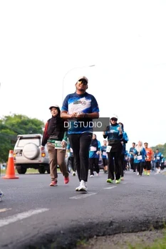 Runner Photo 4864036