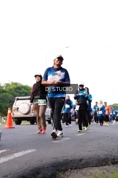 Runner Photo 4864044