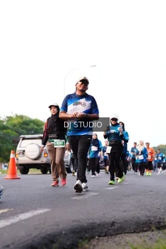 Runner Photo 4864045