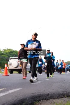 Runner Photo 4864048
