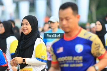 Runner Photo 4864074
