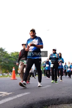 Runner Photo 4864077