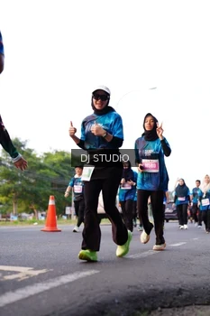 Runner Photo 4864136