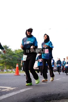 Runner Photo 4864149
