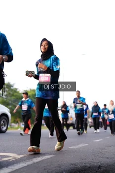 Runner Photo 4864187