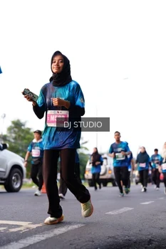 Runner Photo 4864197