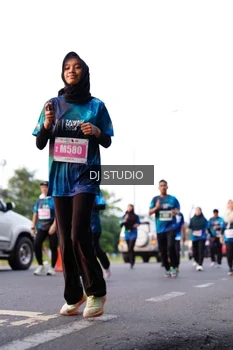 Runner Photo 4864204