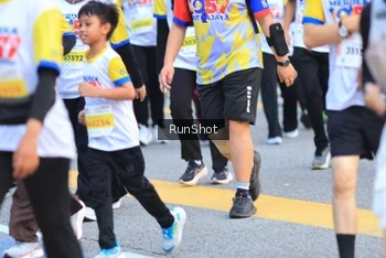 Runner Photo 4864214